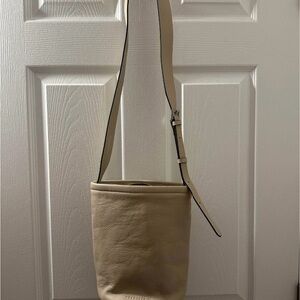 The Horse—-Rosa bag